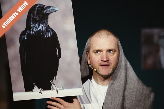 Edgars Lipors izrādē-lekcijā "Putni" // Publicitātes foto