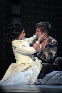 Konstance - Ilze Ķuzule-Skrastiņa, Mocarts - Artūrs Dīcis // Foto - Māris Lapiņš