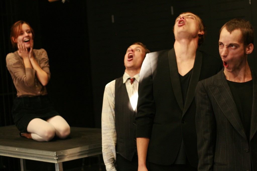 No izrādes "Īkstīte reloaded" // Publicitātes foto