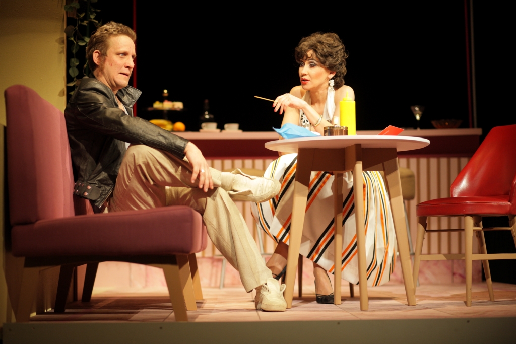 Deivids Makkena - Artūrs Skrastiņš, Džoisa - Rēzija Kalniņa // Foto - Jānis Deinats