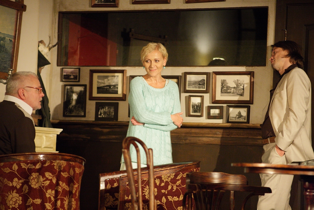 No Dailes teātra izrādes "Slazdā" (rež. Jans Villems van den Boss) // Foto - Jānis Deinats