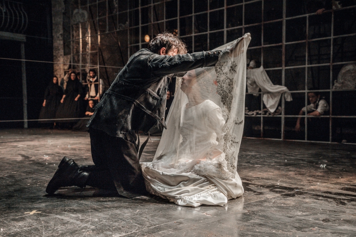 Edgars – Gints Grāvelis, Kristīne – Agnese Jēkabsone // Foto – Justīne Grinberga