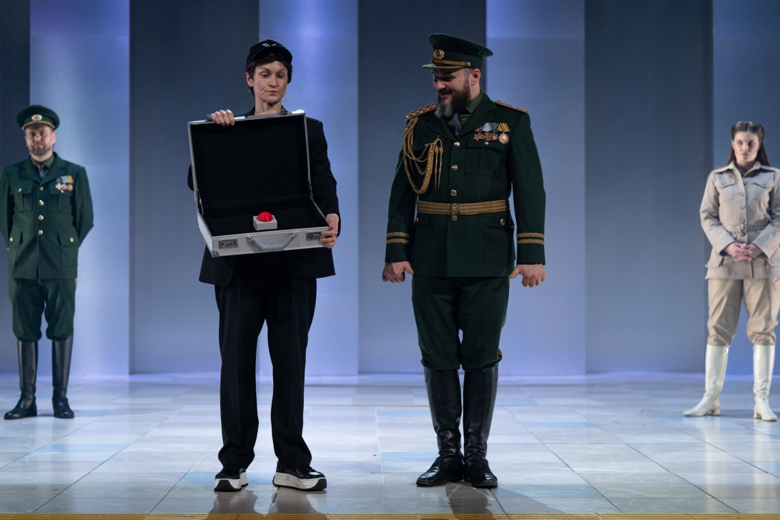 Skats no DT izrādes "Sapnis vasaras naktī" // Foto – Marko Rass