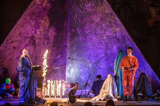 Platona ekstravagances