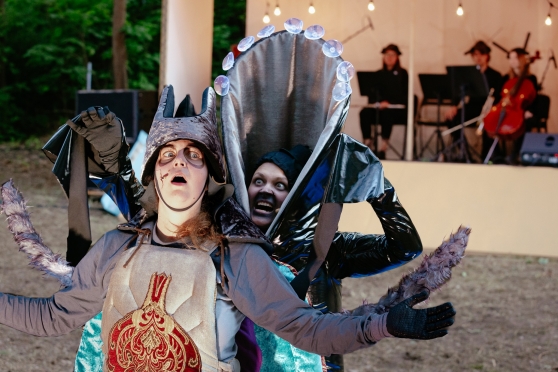 KVADRIFRONS kvadrātā