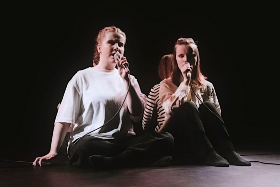 Neredzams top redzams