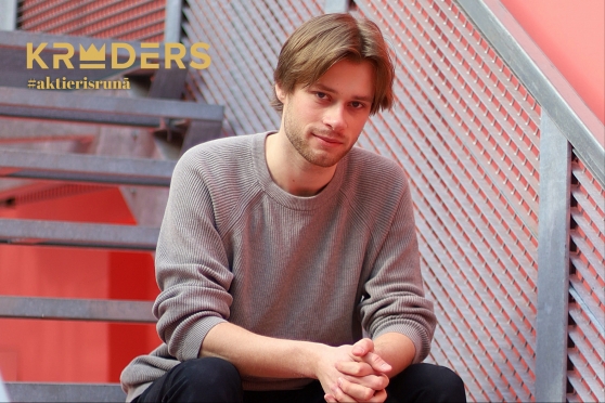 AKTIERIS RUNĀ: Krists Jēkabsons