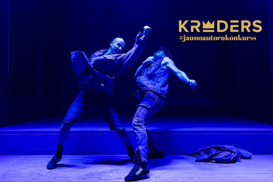 Viņš pirmais sāka!