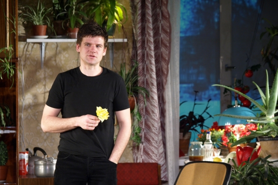 Pamatplūsmas teātra jēdziens