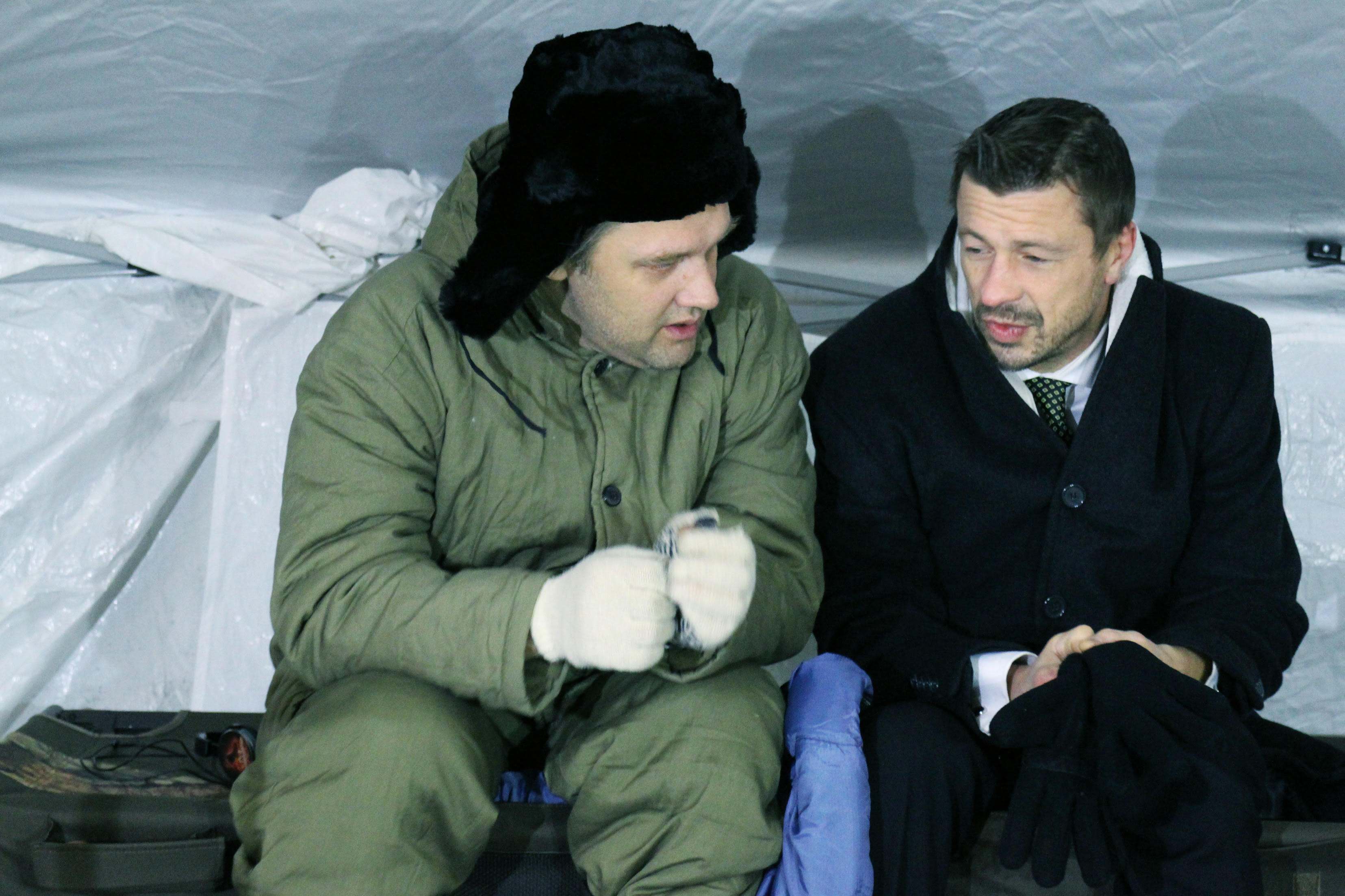 Skats no Goda teātra izrādes "Bļitka" (rež. Dž. Dž. Džilindžers) // Publicitātes foto