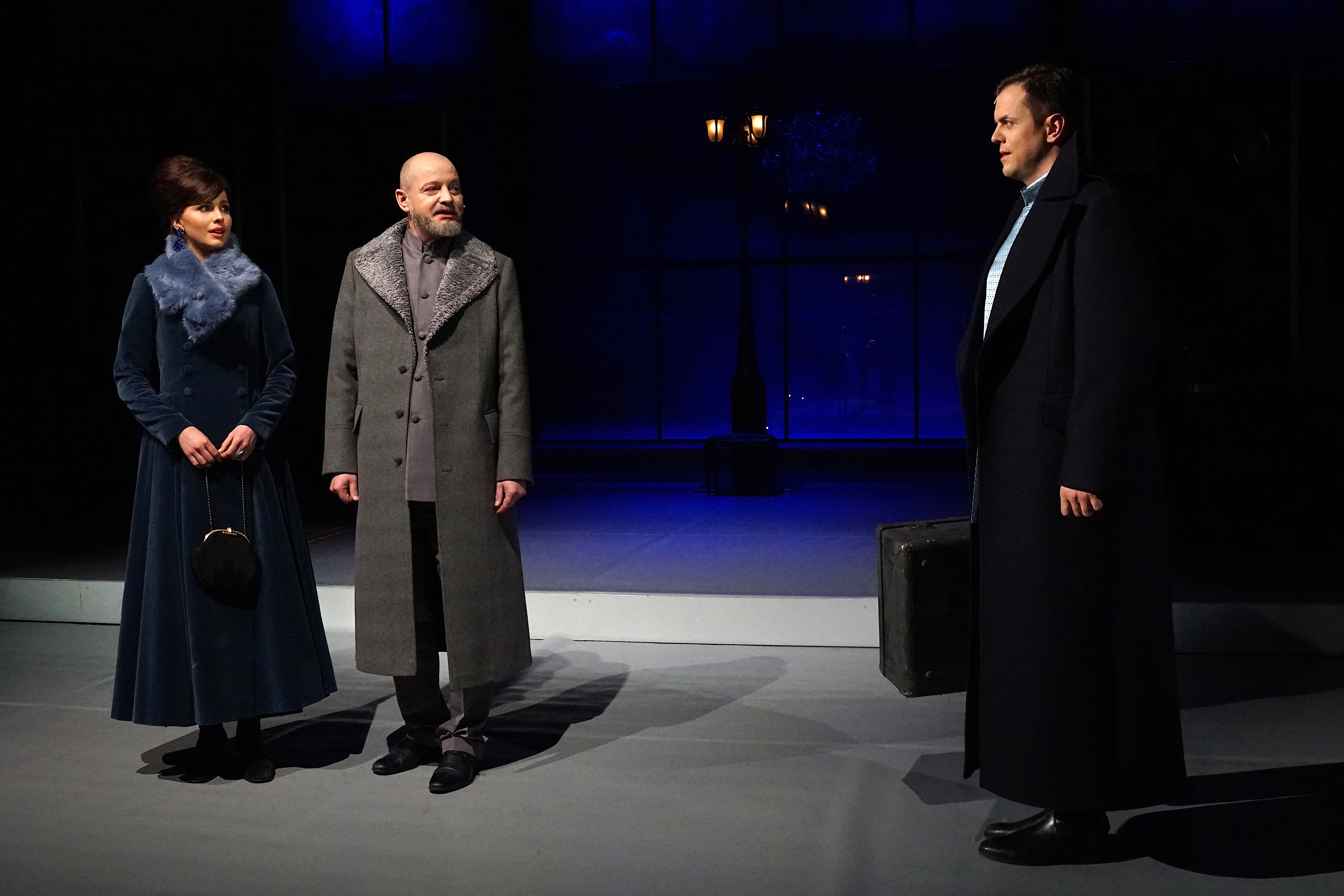 Anna – Lelde Dreimane, Aleksejs Kareņins – Ģirts Ķesteris, grāfs Vronskis – Gints Andžāns // Foto – Marko Rass