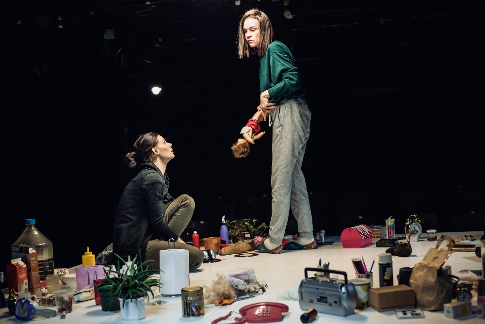 Ilze – Ieva Segliņa, Ieva – Ilze Ķuzule-Skrastiņa // Foto – Daina Geidmane