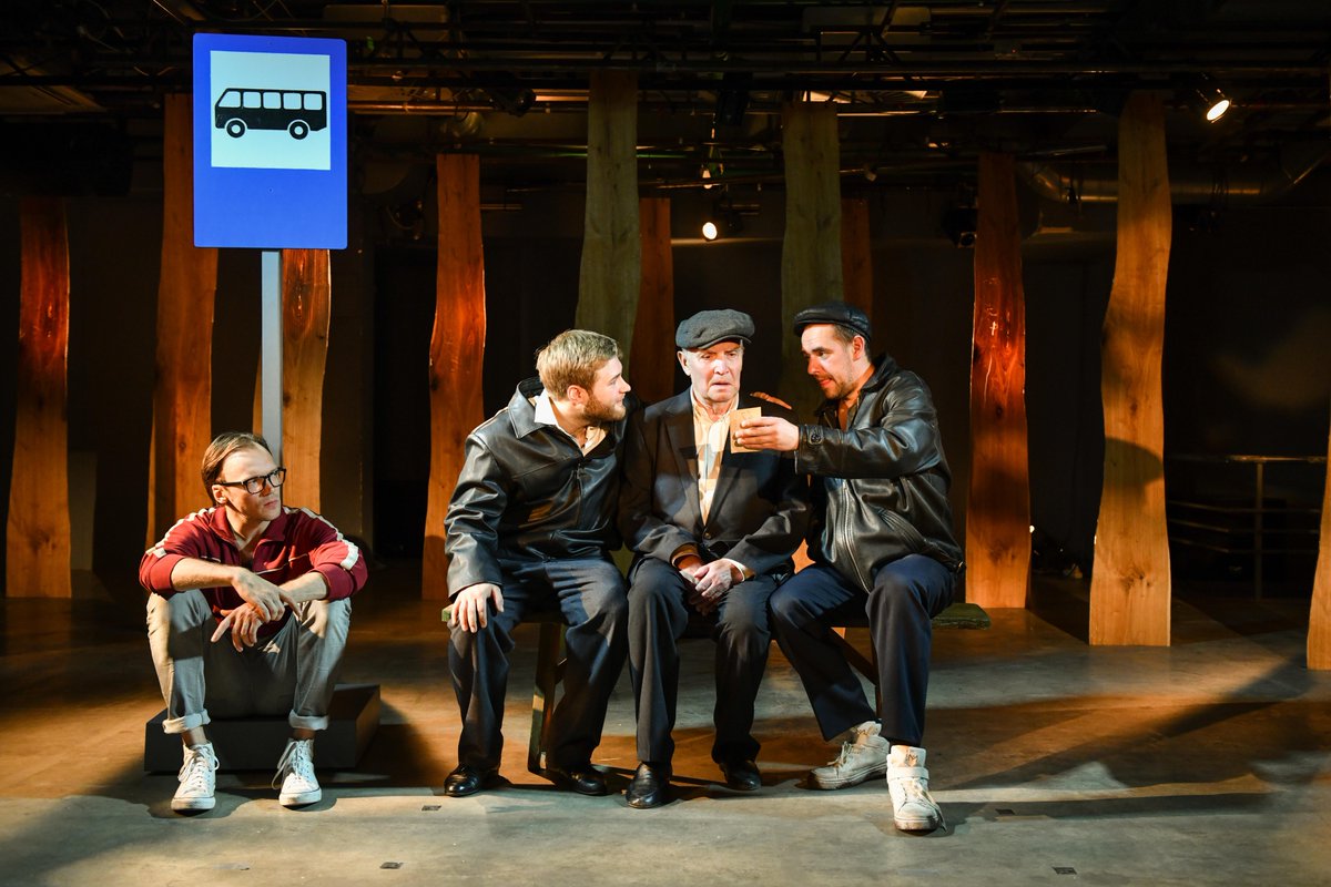 Skats no izrādes "Mežainis" (NT, rež. Valters Sīlis) // Foto – Kristaps Kalns