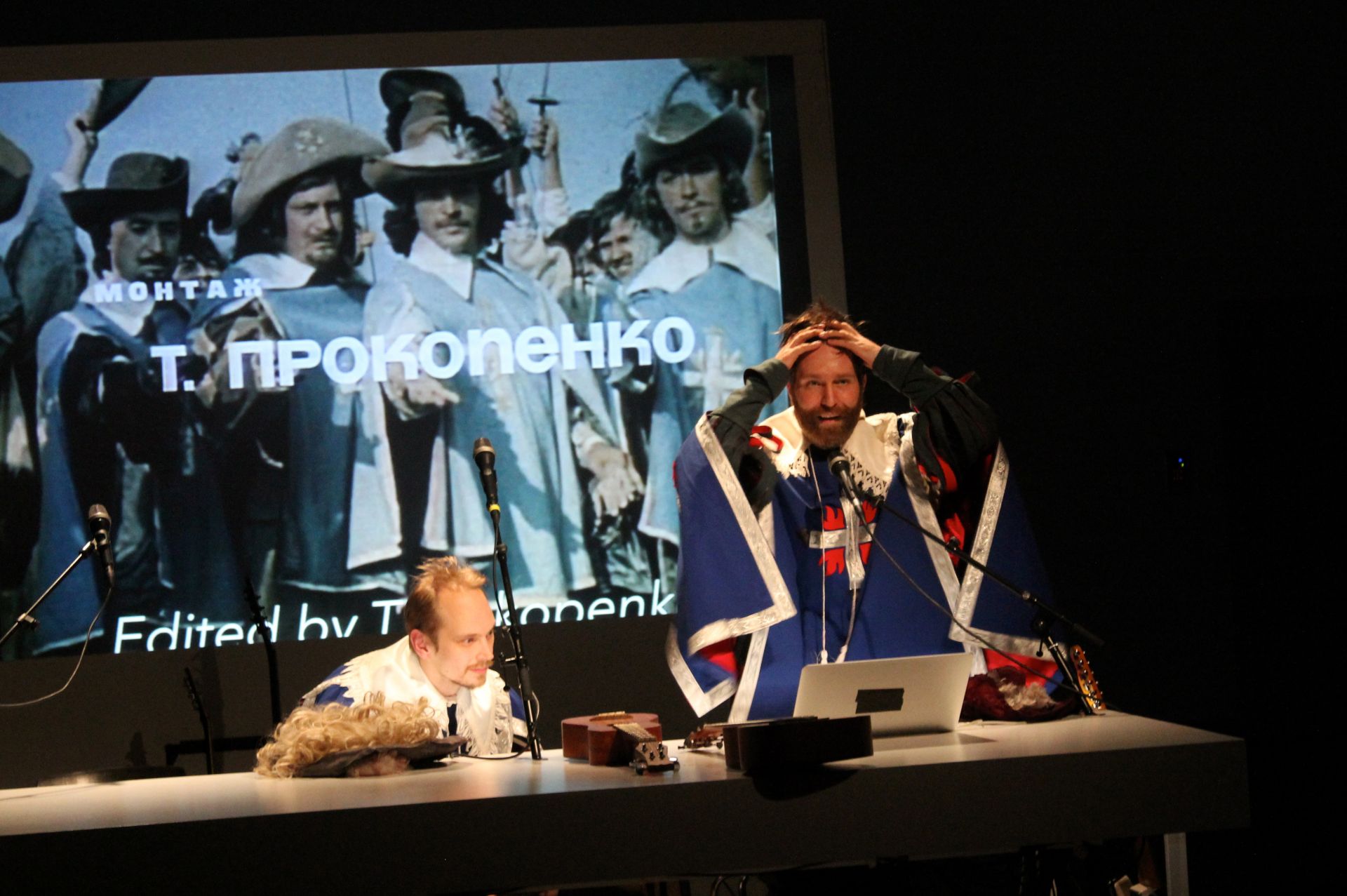 Skats no izrādes “3 musketieri. Uz austrumiem no Vīnes” // Publicitātes foto