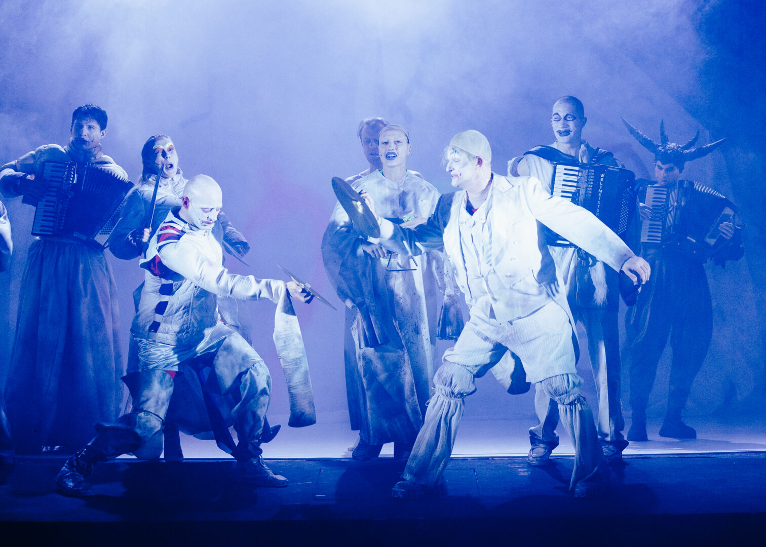 Skats no izrādes "Marats/Sads" // Foto – Agnese Zeltiņa