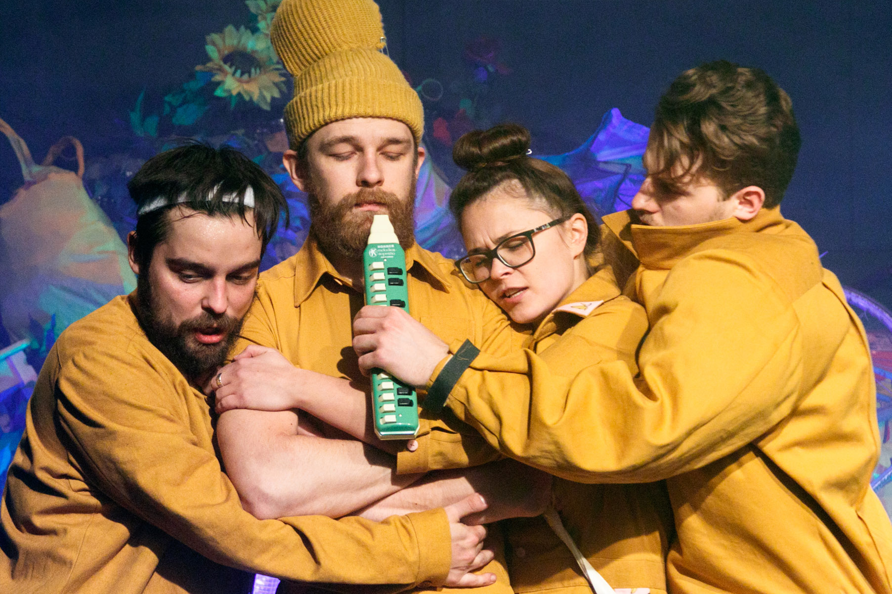 Apvienība KVADRIFRONS izrādē "Perturbons" (2019) // Foto – Kristīna Lāce