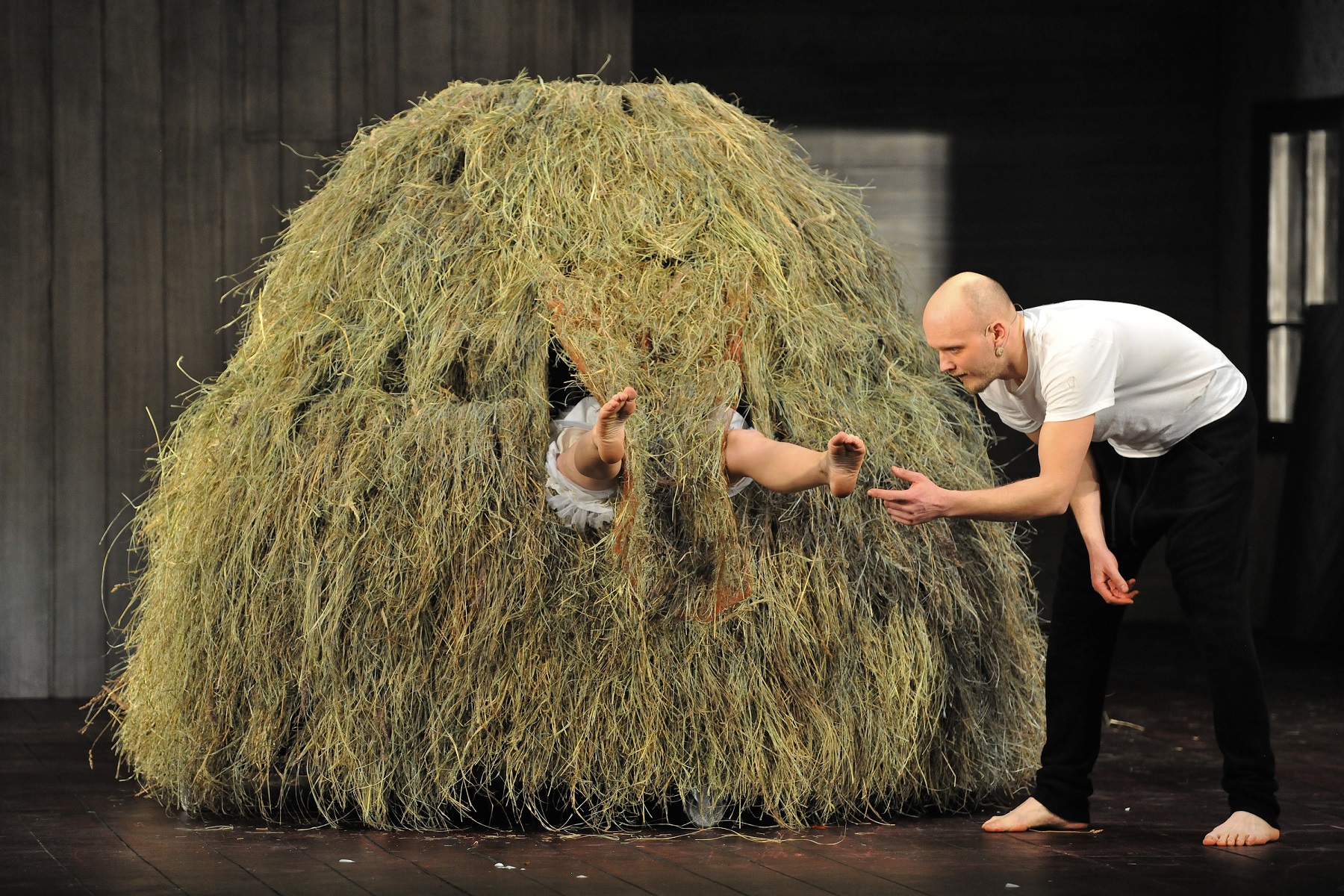 Gundars Grasbergs izrādē „Raiņa sapņi” // Foto – Kristaps Kalns