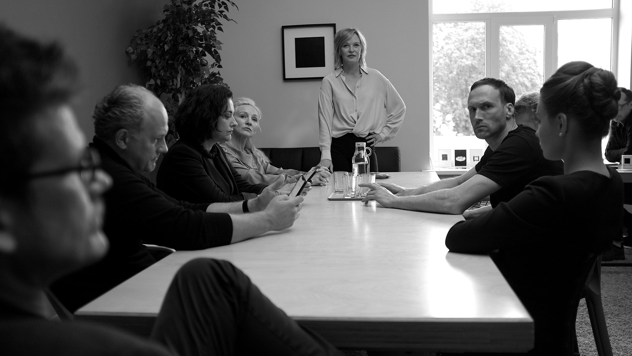 Skats no daudzsēriju mākslas filmas "Aģentūra" // Foto – Mārtiņš Grauds