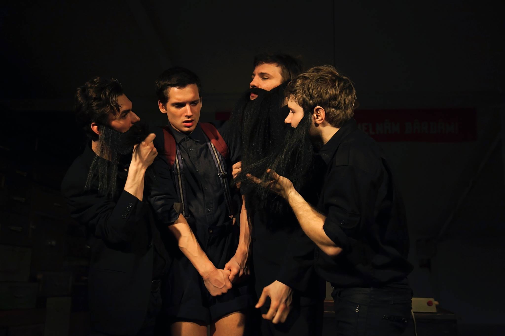 Kārlis Tols, NIKO, Raimonds Celms un Kārlis Tols izrādē "Bārdas" // Foto - Inga Plūme