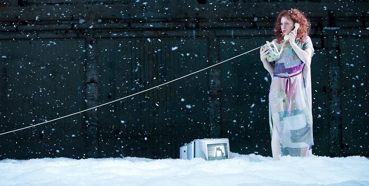 Skats Vīnes Burgteātra un Bāzeles teātra kopprojekta "Jūns Gabriels Borkmans" (rež. Saimons Stouns) // Publicitātes foto