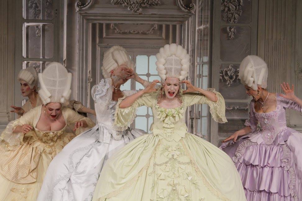 Skats no izrādes "Marķīze de Sada" // Foto – Karlīna Vītoliņa