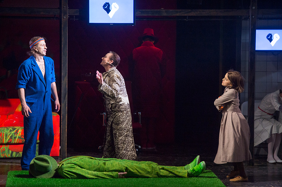 Skats no izrādes // Foto – Edgars Pohevičs