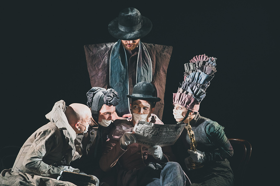 Skats no izrādes "Ziloņcilvēks" // Foto – Edgars Pohevičs