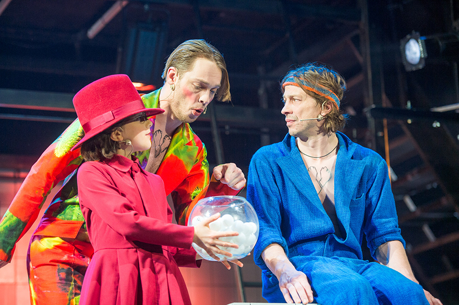 Bērns – Terēze Laukšteina, O'Braiens – Gatis Maliks, Vinstons – Egons Dombrovskis // Foto – Edgars Pohevičs