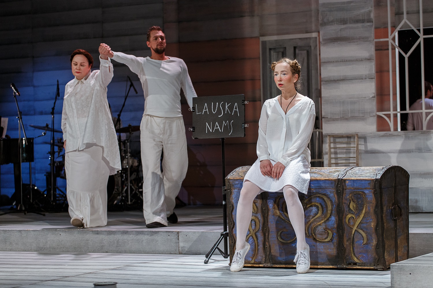 Ilze – Ieva Puķe, Lieldālderiete – Ilze Pukinska, Jānis – Rihards Jakovels // Foto – Matīss Markovskis