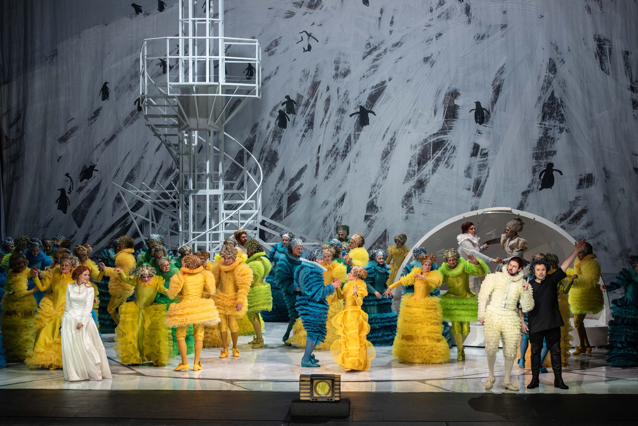 Skats no LNOB izrādes "Hamlets" // Foto – Kristaps Kalns