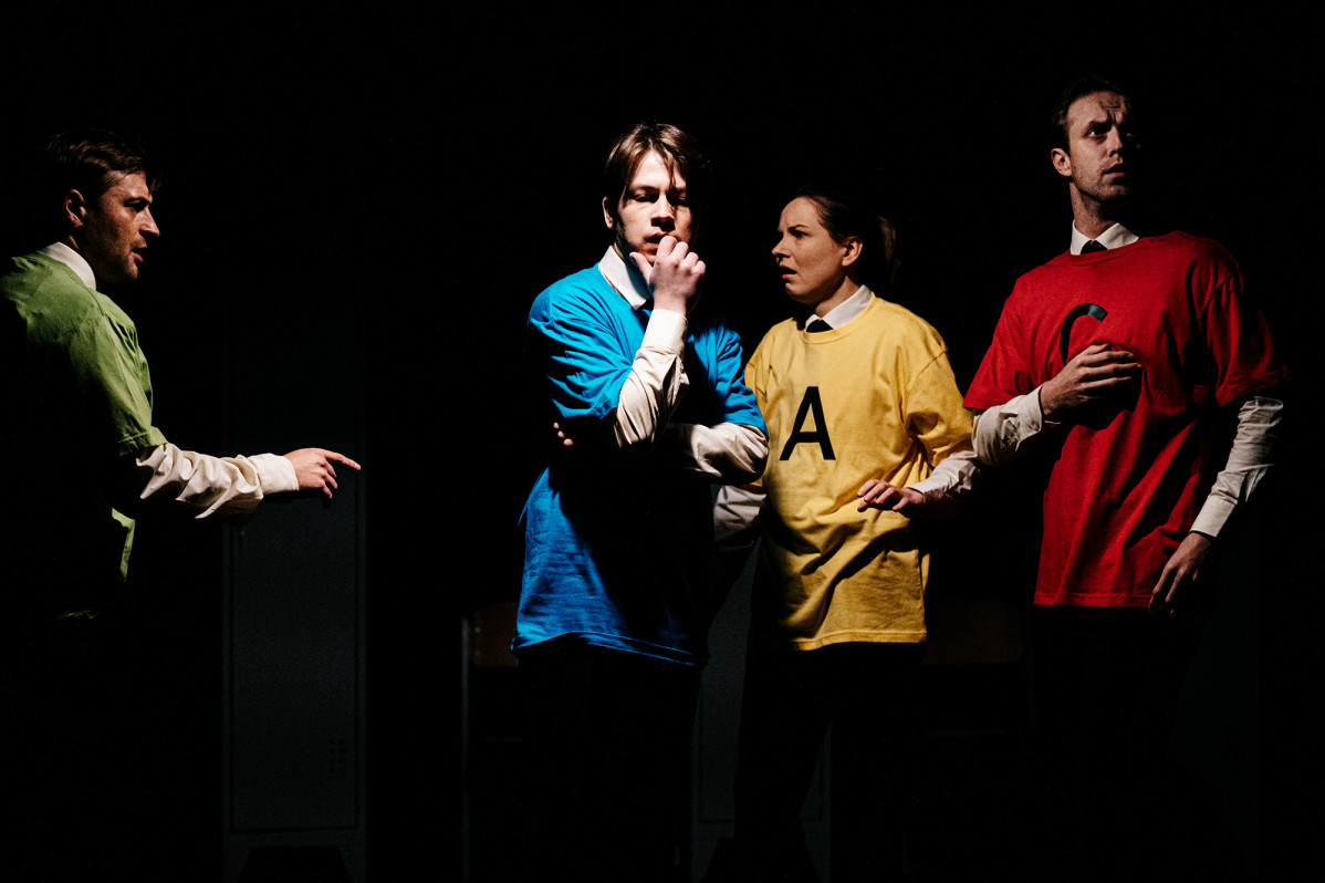 Skats no izrādes "Frankenšteina komplekss" // Foto – Aivars Ivbulis