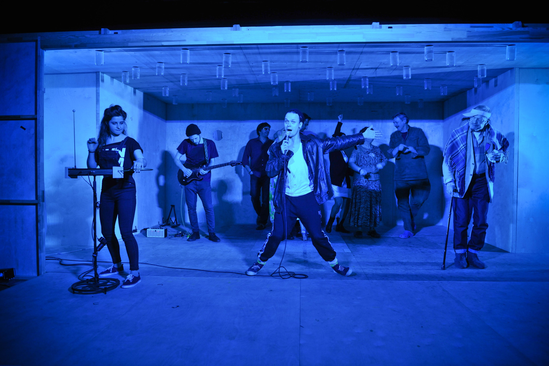 Skats no izrādes "Kaija" (2017, LNT, rež. Elmārs Seņkovs, komp. Mārtiņš Zariņš) // Foto - Kristaps Kalns