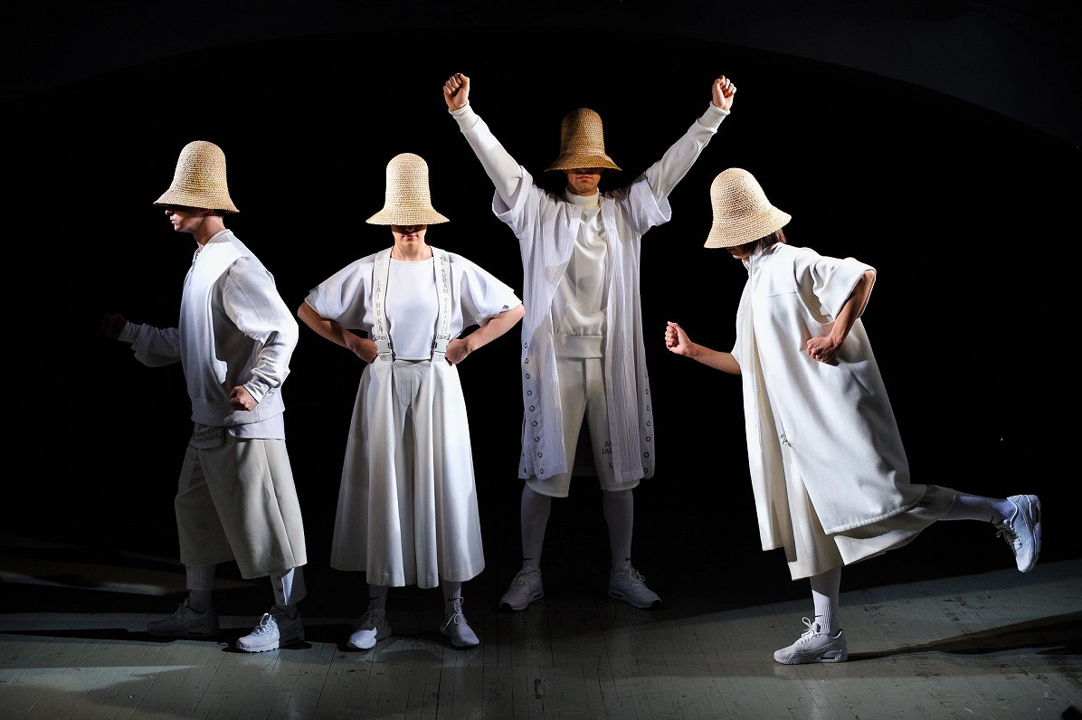 Skats no Latvijas Nacionālā teātra izrādes "Mazais ganiņš" // Foto – Kristaps Kalns