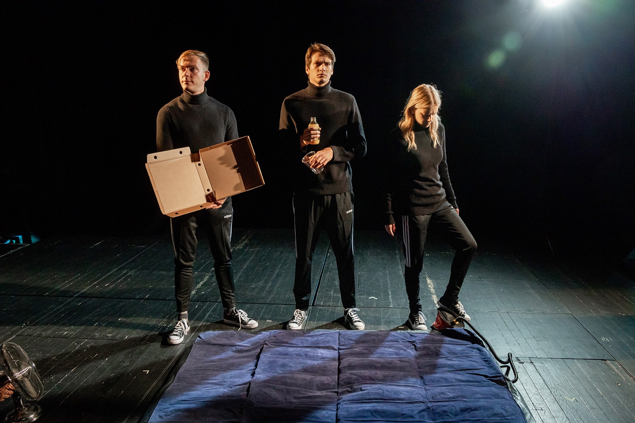 Skats no izrādes // Publicitātes foto