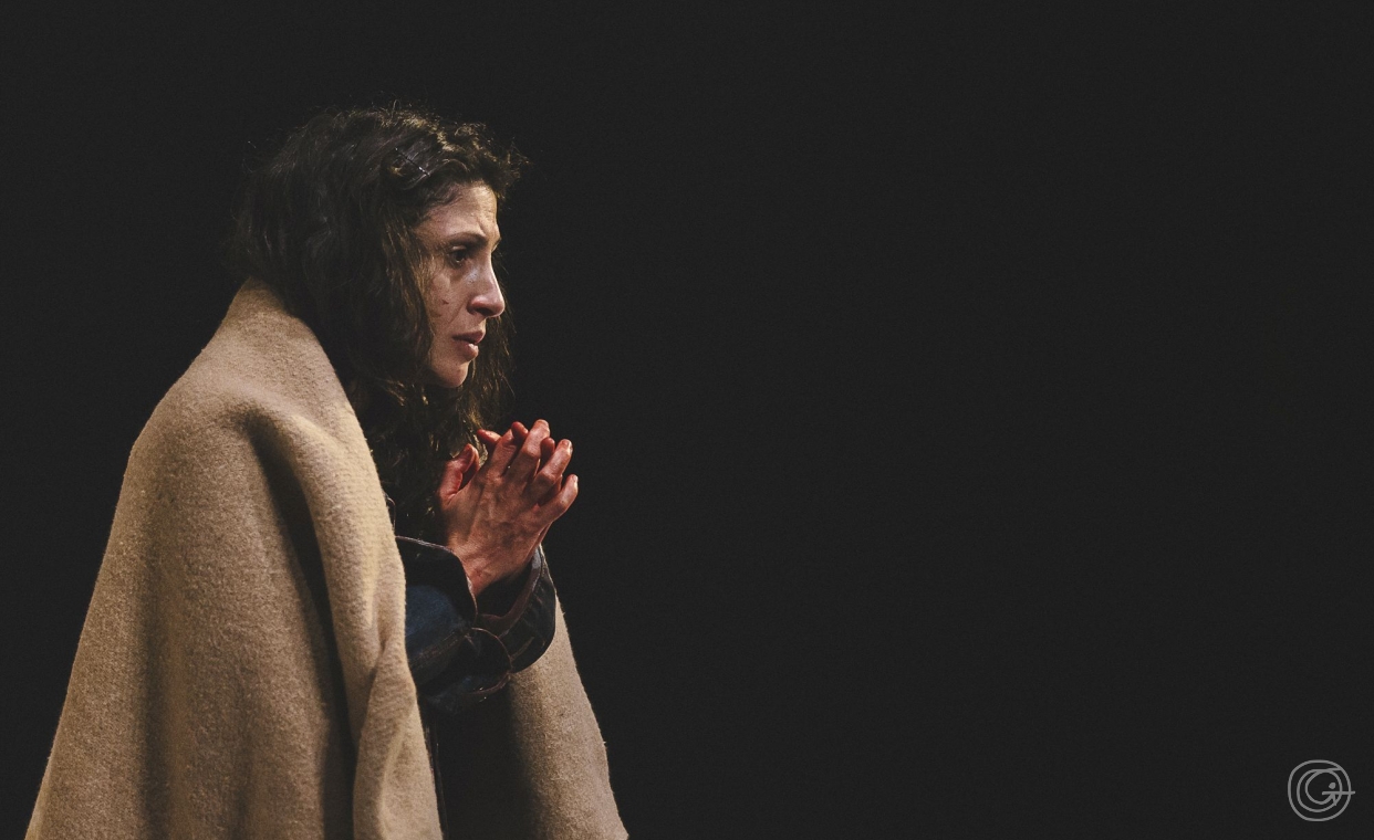 Skats no Romeo Kasteluči izrādes "Ej zemāk, Mozus" // Publicitātes foto